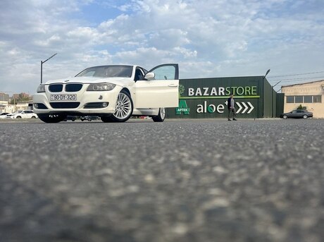 BMW 320 2009