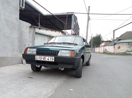 LADA (VAZ) 21099 2001