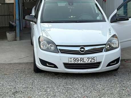 Opel Astra 2008