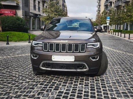 Jeep Grand Cherokee 2021