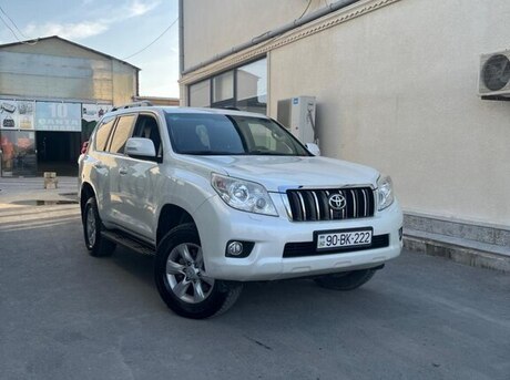 Toyota Land Cruiser Prado 2013