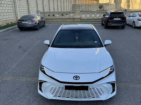 Toyota Camry 2024