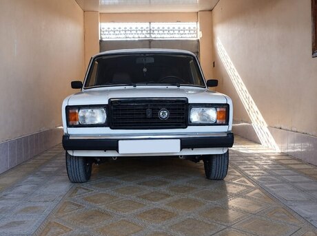 LADA (VAZ) 2107 2005