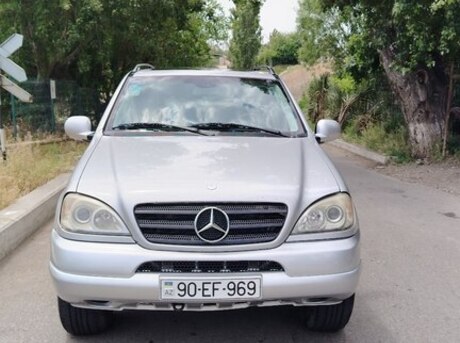 Mercedes ML 320 2001