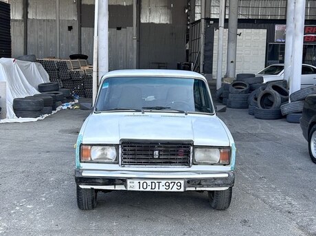 LADA (VAZ) 2107 1999