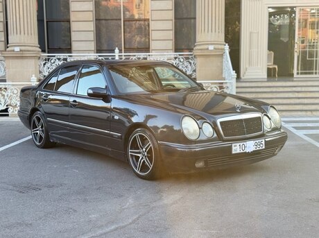 Mercedes E 240 1999