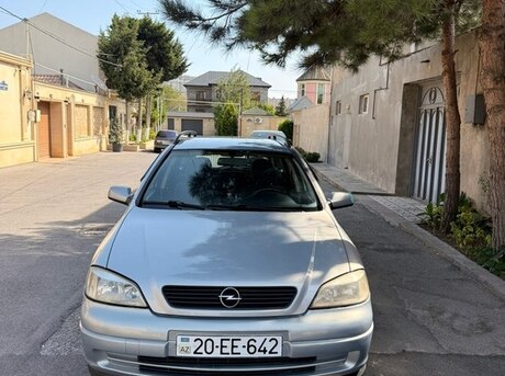 Opel Astra 2001