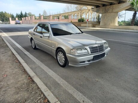 Mercedes C 220 2000