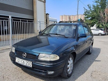 Opel Astra 1996