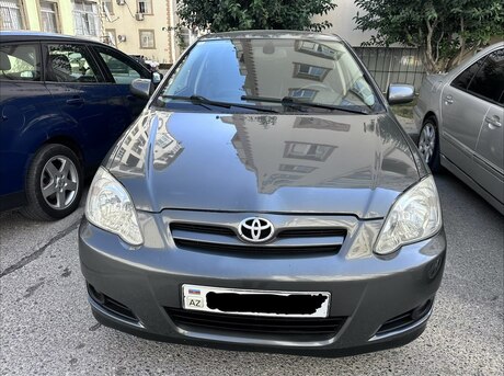 Toyota Corolla 2005