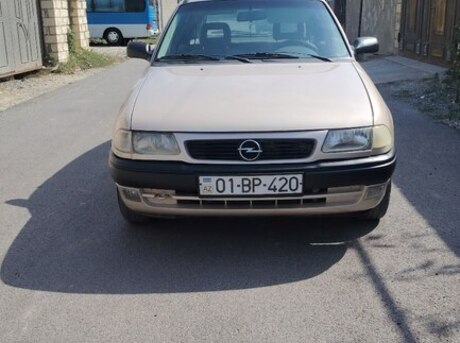 Opel Astra 1996