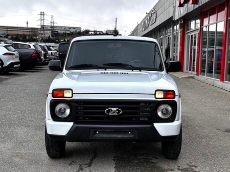 LADA (VAZ) Niva 2024