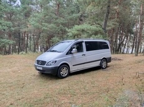 Mercedes  2010