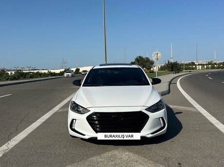 Hyundai Elantra 2018