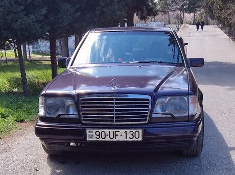 Mercedes 220 E 1995