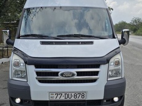 Ford Transit 2010
