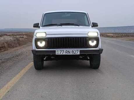LADA (VAZ) Niva 2015