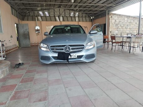 Mercedes C 300 2015