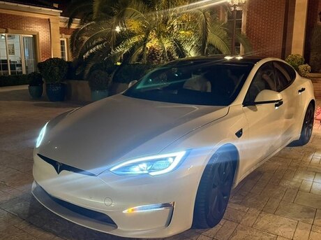 Tesla Model S 2022