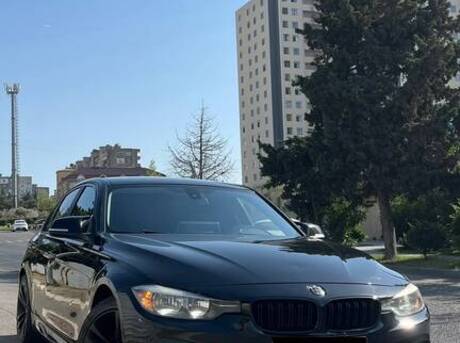 BMW 330 2017