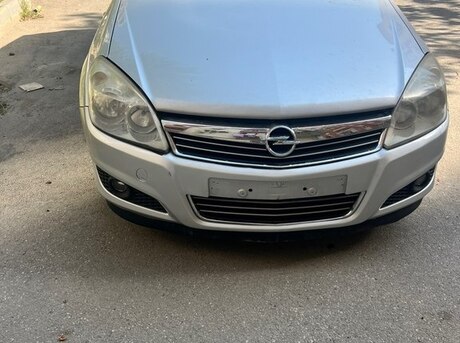 Opel Astra 2008