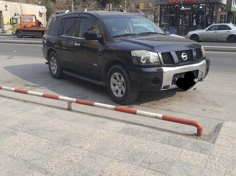 Nissan Armada 2006