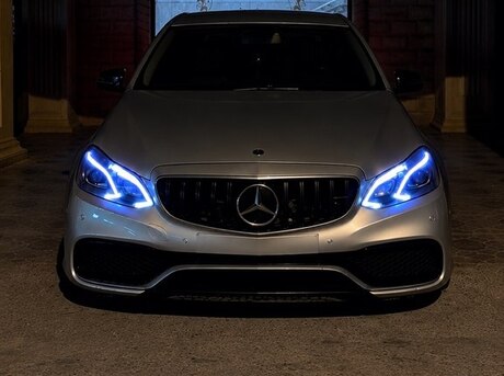 Mercedes E 220 2011