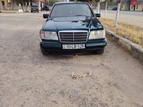 Mercedes 220 E 1995