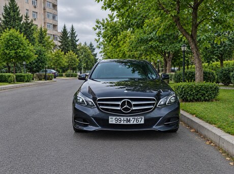 Mercedes E 220 2016