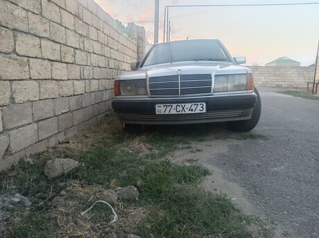 Mercedes 190 1992