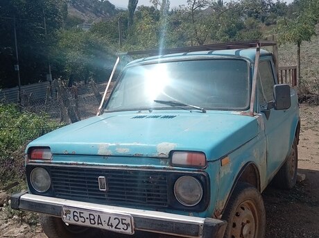 LADA (VAZ) Niva 1998