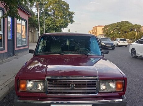 LADA (VAZ) 2107 2001