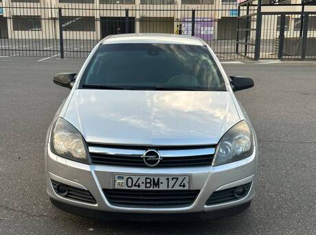Opel Astra 2005