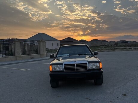 Mercedes 190 1992