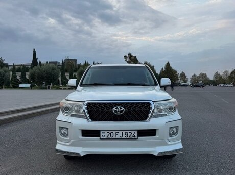 Toyota Land Cruiser 2012