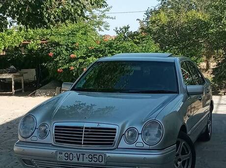 Mercedes E 240 1998