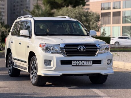 Toyota Land Cruiser 2014