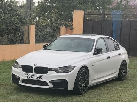 BMW 328 2012