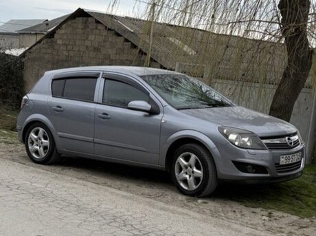 Opel Astra 2007