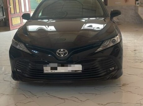 Toyota Camry 2019