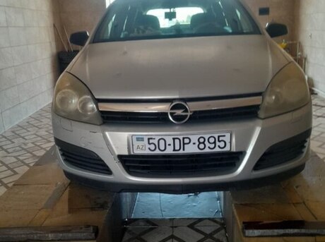 Opel Astra 2005