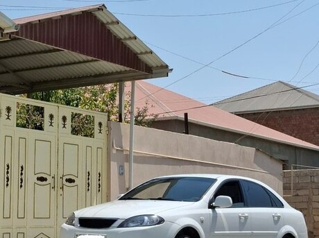 Daewoo Gentra 2013