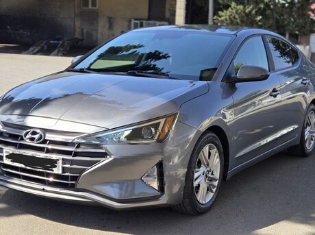 Hyundai Elantra 2018