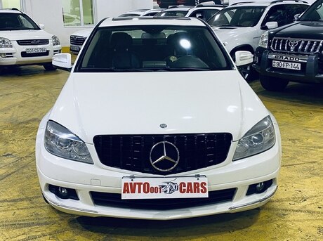 Mercedes C 300 2011
