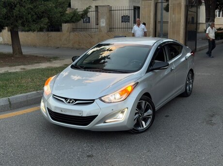 Hyundai Elantra 2014