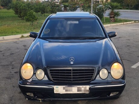 Mercedes E 270 2001