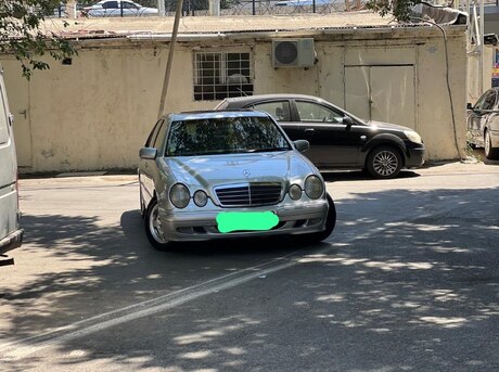 Mercedes E 320 2000
