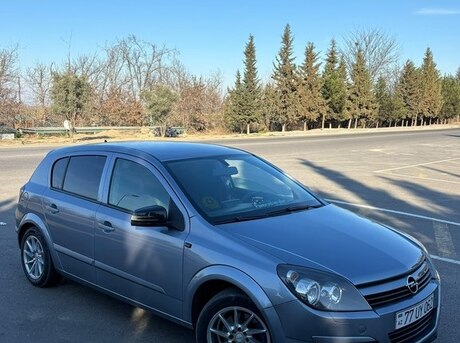 Opel Astra 2004