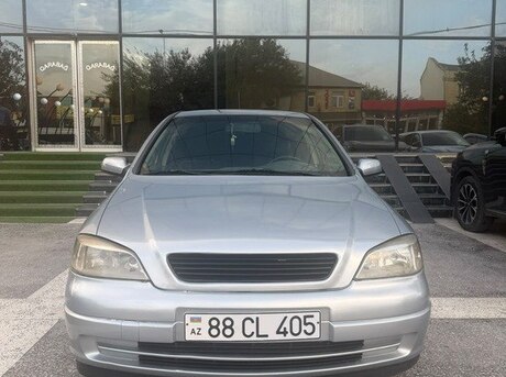 Opel Astra 2000