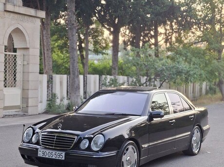 Mercedes E 320 2001